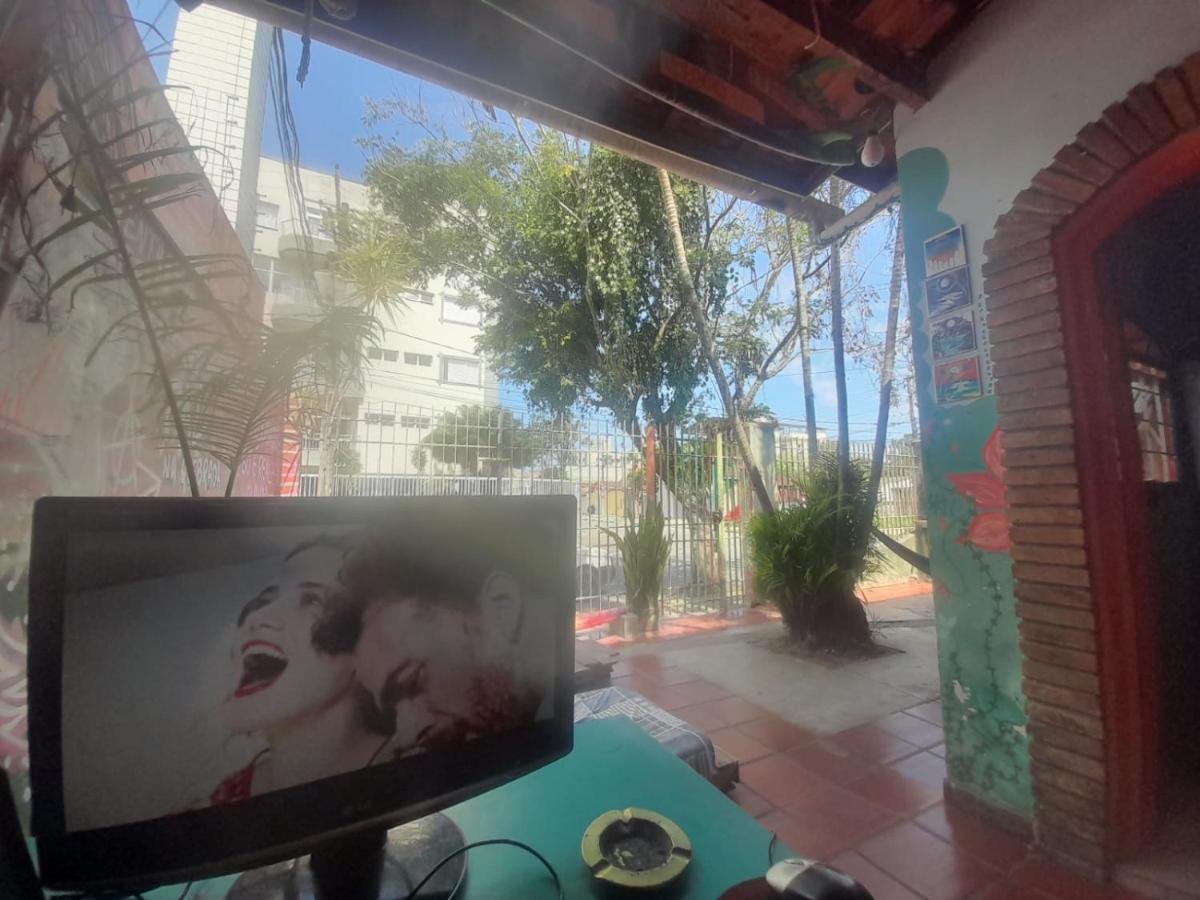 Hostel Tropico De Capricornio - Itagua 우바투바 외부 사진