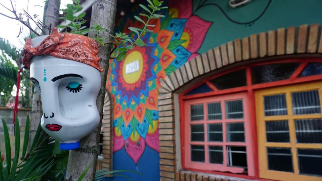 Hostel Tropico De Capricornio - Itagua 우바투바 외부 사진