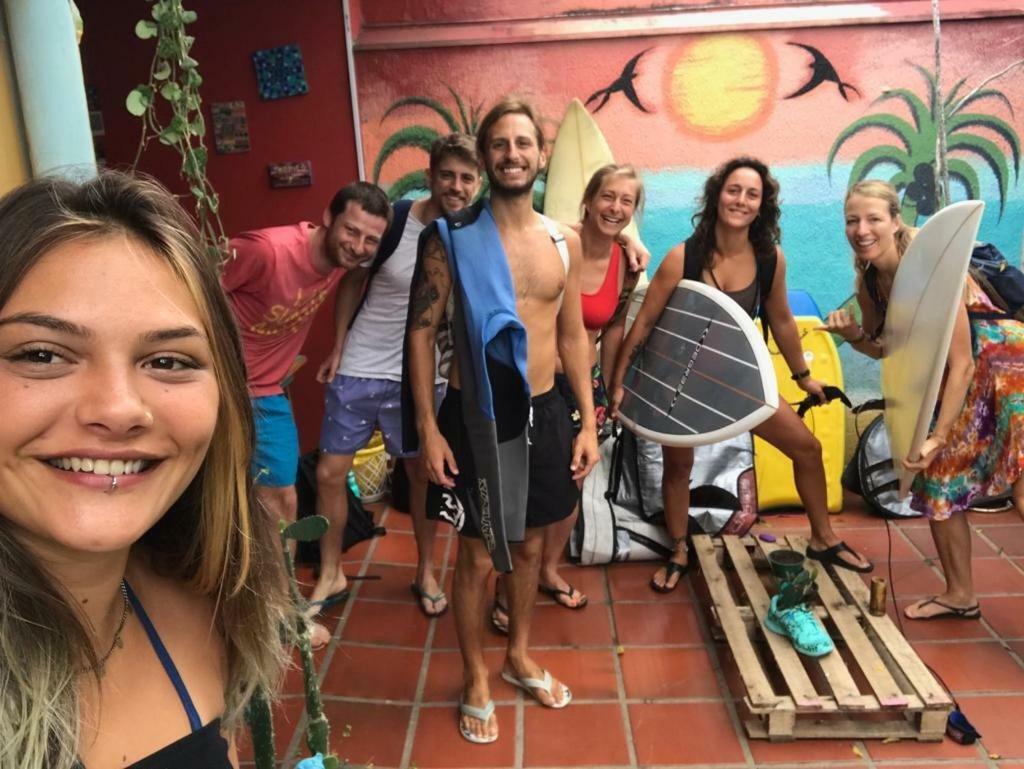 Hostel Tropico De Capricornio - Itagua 우바투바 외부 사진